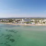 ホテル デル レバンテ 4*
