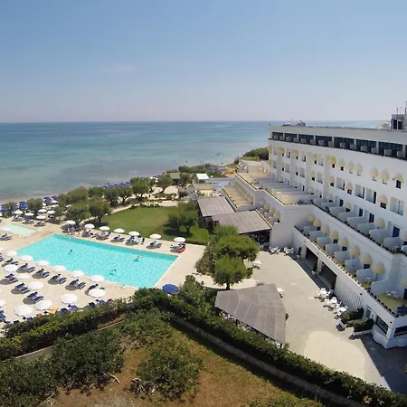 ホテル デル レバンテ トッレ・カンネ